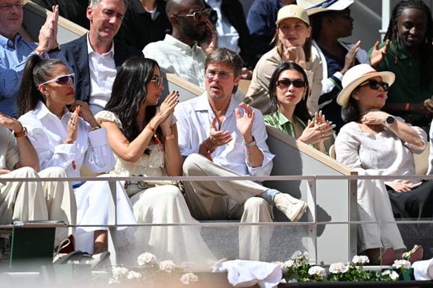 2026 French Open (Roland-Garros) - Women s singles final PARIS, FRANCE - JUNE 06: Brad Pitt is seen during the women s final singles match on day 14 of the French Open tennis tournament on Court Philippe-Chatrier at the Roland-Garros Complex in Paris, France on June 6, 2026. Mustafa Yalcin Anadolu Paris France. Editorial use only. Please get in touch for any other usage.  Copyright: x2026xAnadoluxMustafaxYalcinx