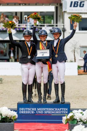 BALVE - LONGINES Balve Optimum 2026, BALVE - LONGINES Balve Optimum 2026 KLAPHAKE Laura (GER), ROTH Britt (GER), TEBBEL Justine (GER) Meisterehrung Springprüfung Kl.S