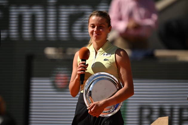 Mirra Andreeva wins women s Roland Garros final PARIS, FRANCE - JUNE 06: Maja Chwalinska of Poland speaks as she wins the runner-up trophy after the women s final singles match on day 14 of the French Open tennis tournament on Court Philippe-Chatrier at the Roland-Garros Complex in Paris, France on June 6, 2026. Burak Akbulut Anadolu Paris France. Editorial use only. Please get in touch for any other usage.  Copyright: x2026xAnadoluxBurakxAkbulutx
