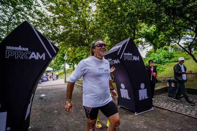 Ironman Hamburg Wettkampf der Ironman CEOs 06.06.26: Impressionen vom exklusiven CEO-Wettkampf im Rahmen des Ironman Hamburg 2026. Die teilnehmenden Geschäftsführer und CEOs absolvierten einen Aquathlon, bestehend aus 200 Metern Schwimmen in der Binnenalster und einem anschließenden 5-Kilometer-Lauf entlang der Alsterufer. Das Event bietet Wirtschaftslenkern eine sportliche Plattform im Vorfeld des Hauptrennens. Fotos: Julian Richter Hamburg Alster Hamburg Deutschland