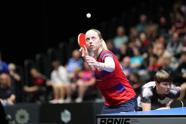 Josephina Neumann beim Aufschlag. GER Erfurt TT Finals 2026 Deutsche Meisterschaft, Tischtennis Messehalle Erfurt 06.06.2026. GER Erfurt TT Finals 2026 Deutsche Meisterschaft, Tischtennis Messehalle Erfurt 06.06.2026 Thueringen Deutsche Meiterschaft 06.06.2026 Erfurt Copyright: xEibner-Pressefoto JoergxHirschx EP_JHH