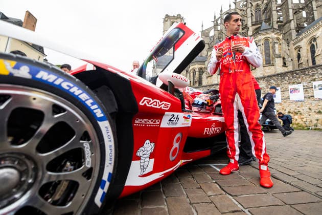 24 HEURES DU MANS 2026 - CITY CENTRE PARADE BUEMI SÃ bastien (swi), Toyota Racing, Toyota TR010 Hybrid 08, Hypercar, portrait during the City Center Parade of the 24 Hours of Le Mans 2026, 3rd round of the 2026 FIA World Endurance Championship, on June 6, 2026 in Le Mans, France - Le MansFrance  Copyright: xJULIENxDELFOSSEx