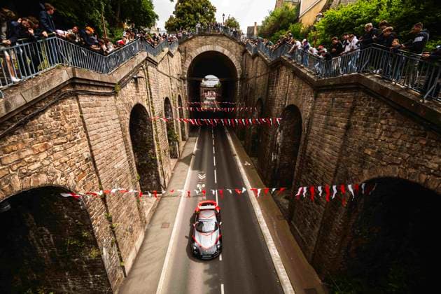 24 HEURES DU MANS 2026 - CITY CENTRE PARADE Safety car during the City Center Parade of the 24 Hours of Le Mans 2026, 3rd round of the 2026 FIA World Endurance Championship, on June 6, 2026 in Le Mans, France - Le MansFrance  Copyright: xCharlyxLopezx