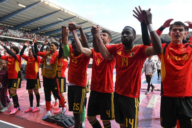 260606 Belgium vs Tunisia Belgium™s player greet the public after friendly football game between the national teams of Belgium, called the red devils and Tunisia ahead of the FIFA World Cup, WM, Weltmeisterschaft, Fussball 2026 on June 6 , 2026 in Brussel, Belgium. (Photo by Jill Delsaux Isosport) Brussel Belgium  Copyright: xJillxDelsauxx DSC_8755
