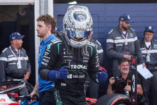 F1 Monaco Grand Prix 2026 Andrea Kimi Antonelli of Mercedes celebrates after the qualifying session ahead of the Formula 1 Monaco Grand Prix at the Circuit de Monaco in Monte Carlo on June 6th, 2026. Monte Carlo Monaco  Copyright: xBeataxZawrzelx originalFilename:zawrzel-f1monaco260606_npa9X.jpg