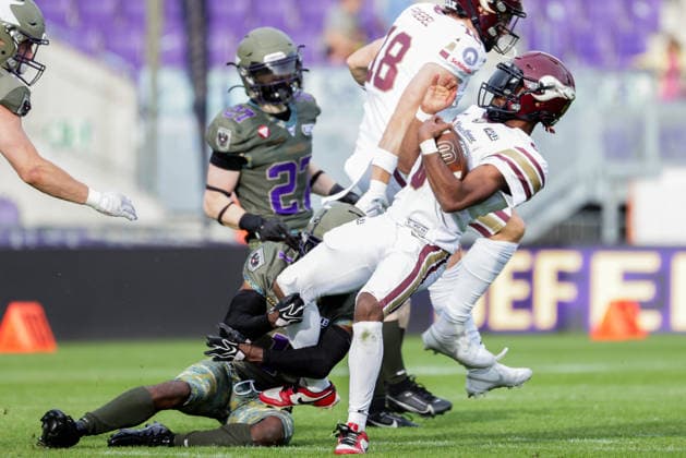 AMERICAN FOOTBALL - AFLE, Vikings vs Fire VIENNA,AUSTRIA,06.JUN.26 - AMERICAN FOOTBALL - AFLE, American Football League Europe, Vienna Vikings vs Rhein Fire. Image shows Kaylon Geiger (Rhein Fire).  GEPAxpictures xDavidxBitzan