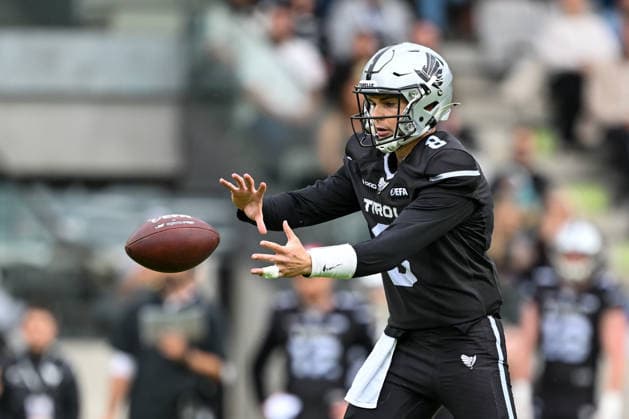 AMERICAN FOOTBALL - EFA, Raiders vs Galaxy INNSBRUCK,AUSTRIA,06.JUN.26 - AMERICAN FOOTBALL - EFA, European Football Alliance, Raiders Tirol vs Frankfurt Galaxy. Image shows Steven Krajewski (Raiders).  GEPAxpictures xDanielxSchoenherr