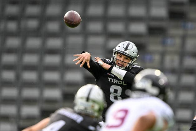 AMERICAN FOOTBALL - EFA, Raiders vs Galaxy INNSBRUCK,AUSTRIA,06.JUN.26 - AMERICAN FOOTBALL - EFA, European Football Alliance, Raiders Tirol vs Frankfurt Galaxy. Image shows Steven Krajewski (Raiders).  GEPAxpictures xDanielxSchoenherr