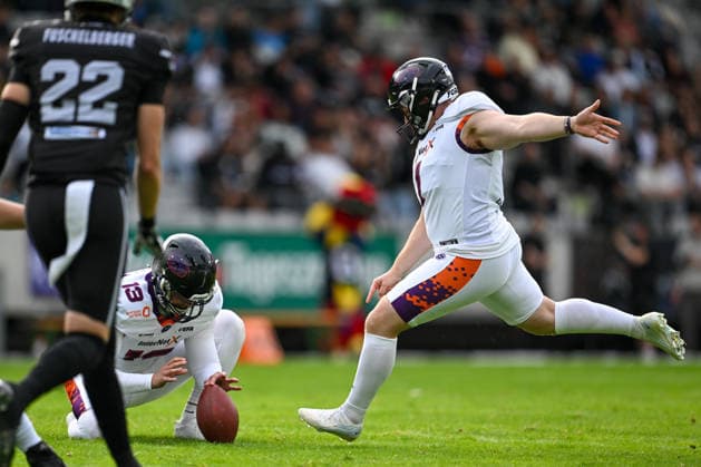 AMERICAN FOOTBALL - EFA, Raiders vs Galaxy INNSBRUCK,AUSTRIA,06.JUN.26 - AMERICAN FOOTBALL - EFA, European Football Alliance, Raiders Tirol vs Frankfurt Galaxy. Image shows Ryan Rimmler (Galaxy).  GEPAxpictures xDanielxSchoenherr
