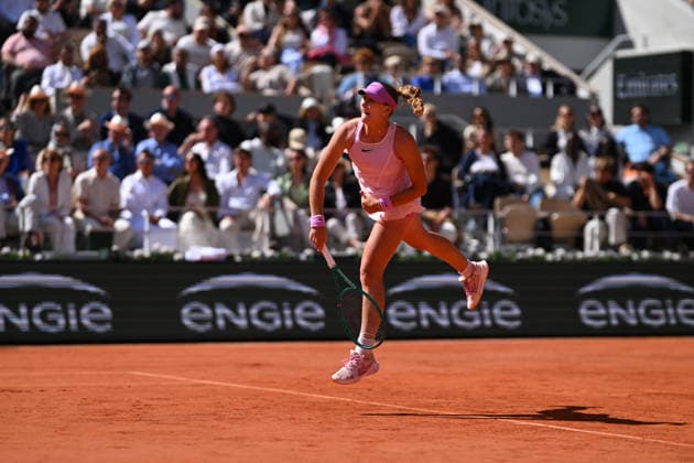 Andreeva Wins French Open as Chwalinska Fairytale Ends - Paris Mirra Andreeva (RUS) wins her first Gran Slam title at the 2026 Roland-Garros tournament in Paris, France, on June 6, 2026. Photo by Corinne Dubreuil ABACAPRESS.COM Paris France  Copyright: xDubreuilxCorinne ABACAx
