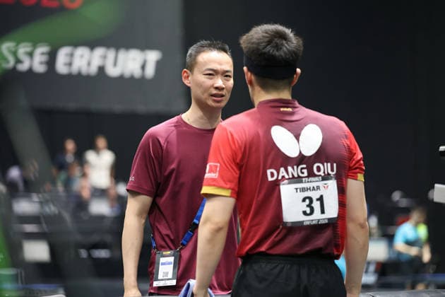 v.li. Wang Xi im coaching mit Dang Qiu GER Erfurt TT Finals 2026 Deutsche Meisterschaft, Tischtennis Messehalle Erfurt 06.06.2026. GER Erfurt TT Finals 2026 Deutsche Meisterschaft, Tischtennis Messehalle Erfurt 06.06.2026 Thueringen Deutsche Meiterschaft 06.06.2026 Erfurt Copyright: xEibner-Pressefoto JoergxHirschx EP_JHH