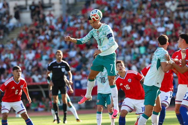 Cristiano Ronaldo (Portugal) in action, with the ball during the International Friendly, Länderspiel, Nationalmannschaft match between Portugal and Chile at Estadio Nacional do Jamor on June 6, 2026, in Oeiras, Portugal. The match serves as preparation for the 2026 FIFA World Cup, WM, Weltmeisterschaft, Fussball in the United States. Copyright: JoaquimxFerreira