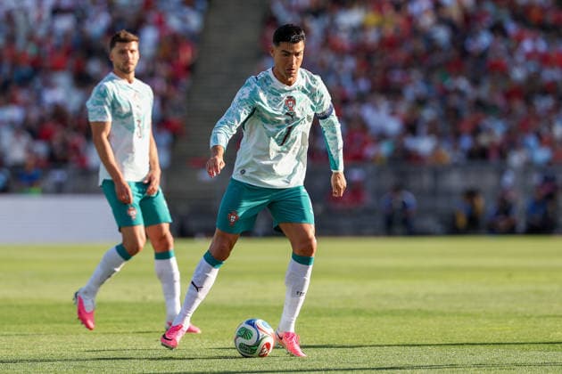 Cristiano Ronaldo (Portugal) in action, with the ball during the International Friendly, Länderspiel, Nationalmannschaft match between Portugal and Chile at Estadio Nacional do Jamor on June 6, 2026, in Oeiras, Portugal. The match serves as preparation for the 2026 FIFA World Cup, WM, Weltmeisterschaft, Fussball in the United States. Copyright: JoaquimxFerreira