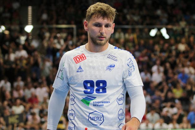 06.06.2026 Handball Herren 2025 2026 2. Handball-Bundesliga 34. Spieltag HC Elbflorenz 2006 - Dessau-Roßlauer HV 06 BallsportArena Dresden Yannick-Marcos Pust (Dessau-Roßlauer HV, 98, weiß). Dresden Sachsen Deutschland
