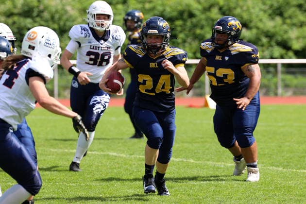2026_06_06 , Kobras Ladies vs Braunschweig Lions, GFL-Frauen, Stadion Wilmersdorf Susanne Rojahn (Kobra Ladies, 24) mit dem Ball