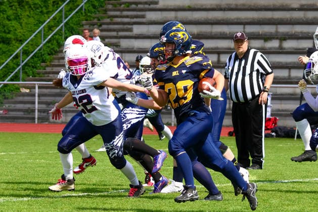 2026_06_06 , Kobras Ladies vs Braunschweig Lions, GFL-Frauen, Stadion Wilmersdorf Juliane Gruschka (Kobra Ladies, 29) mit dem Ball
