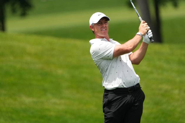 DUBLIN, OH - JUNE 06: Rory McIlroy of Northern Ireland plays his shot from the rough of the fairway of hole 1 during third round of the Memorial Tournament on June 06, 2026 at the Muirfield Village Golf Club in Dublin, Ohio. (Photo by Jason Mowry Icon Sportswire) GOLF: JUN 06 PGA, Golf Herren the Memorial Tournament presented by Workday EDITORIAL USE ONLY Icon260606016