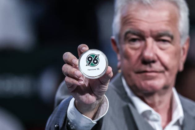 Fussball, DFB-Pokal Saison 2026 2027 DFB-Pokalauslosung zur 1.Runde 06.06.2026, Deutsches Fussballmuseum Loskugel Hannover 96 Dortmund Deutsches Fussballmuseum Nordrhein-Westfalen Deutschland