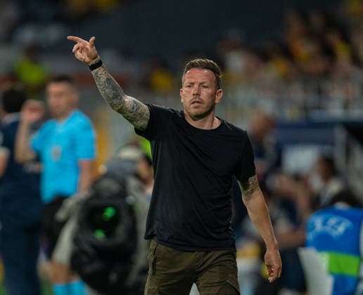 Football - International Friendly, Länderspiel, Nationalmannschaft - Romania v Wales BUCHAREST, ROMANIA - Saturday, June 6, 2026: Wales manager Craig Bellamy during an International Friendly match between Romania and Wales at the Stadionul Steaua. (Photo by Alex Nicodim Propaganda) BUCHAREST Stadionul Steaua BUCHAREST ROMANIA  Copyright: xDavidxRawcliffex P2026-06-06-Romania_Wales-171