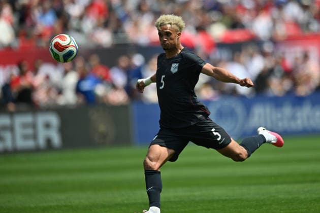 CHICAGO, IL - JUNE 06: United States left back Antonee Robinson (5) scores a goal during a friendly match between the United States and Germany on June 6, 2026, at Soldier Field in Chicago, IL. (Photo by Patrick Gorski Icon Sportswire) SOCCER: JUN 06 USA vs Germany EDITORIAL USE ONLY Icon260606004