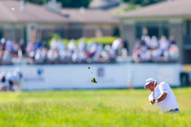 MADISON, WI - JUNE 06: Kenny Perry from Franklin, KY hits his second shot from the first fairway during the second round of the PGA, Golf Herren Tour Champions American Family Insurance Championship golf tournament on June 6, 2026 at TPC Wisconsin Golf Course in Madison, WI. (Photo by Lawrence Iles Icon Sportswire) GOLF: JUN 06 PGA TOUR Champions American Family Insurance Championship EDITORIAL USE ONLY Icon2606060072