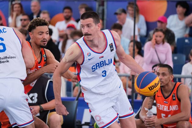 June 6, 2026, Warsaw, Masovian Voivodeship, Poland: Serbia s STRAHINJA STOJACIC (3) and Netherlands BRYAN ALBERTS (8) in action during a FIBA 3x3 Basketball World Cup men s quarter-final game between Serbia and Netherlands in Warsaw, Poland. Warsaw Poland - ZUMAk204 20260606_zip_k204_001 Copyright: xRomanxKozielx