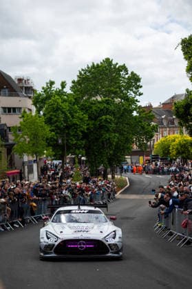 24 HEURES DU MANS 2026 - CITY CENTRE PARADE 62 AL-KHELAIFI Abdulla (qat), HANSES Julian (ger), ALESI Giuliano (fra), Team Qatar by Iron Lynx, Mercedes-AMG LMGT3 62, LM GT3, action during the City Center Parade of the 24 Hours of Le Mans 2026, 3rd round of the 2026 FIA World Endurance Championship, on June 6, 2026 in Le Mans, France - Le MansFrance  Copyright: xMariusxHeckerx