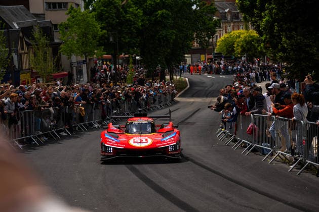 24 HEURES DU MANS 2026 - CITY CENTRE PARADE 51 PIER GUIDI Alessandro (ita), CALADO James (gbr), GIOVINAZZI Antonio (ita), Ferrari AF Corse, Ferrari 499P 51, Hypercar, action during the City Center Parade of the 24 Hours of Le Mans 2026, 3rd round of the 2026 FIA World Endurance Championship, on June 6, 2026 in Le Mans, France - Le MansFrance  Copyright: xMariusxHeckerx