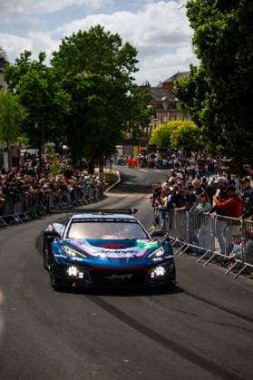 24 HEURES DU MANS 2026 - CITY CENTRE PARADE 02 JEFRI IBRAHIM Prince (mas), HANAFIN Lorcan (gbr), GREEN Ben (gbr), TF Corvette Z06 LMGT3.R 20, LM GT3, action during the City Center Parade of the 24 Hours of Le Mans 2026, 3rd round of the 2026 FIA World Endurance Championship, on June 6, 2026 in Le Mans, France - Le MansFrance  Copyright: xMariusxHeckerx