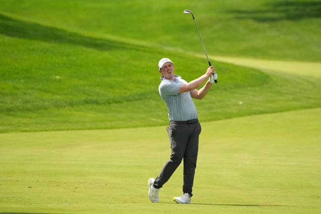 DUBLIN, OH - JUNE 06: Matt Fitzpatrick of England plays his shot from the 14th fairway during third round of the Memorial Tournament on June 06, 2026 at the Muirfield Village Golf Club in Dublin, Ohio. (Photo by Jason Mowry Icon Sportswire) GOLF: JUN 06 PGA, Golf Herren the Memorial Tournament presented by Workday EDITORIAL USE ONLY Icon260606036