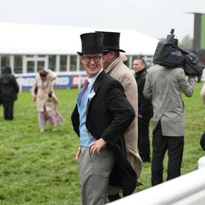Bay City Roller (J. Oisin Murphy T. George Scott) wins the Coolmore Coronation Cup during The Derby Meeting at Epsom Racecourse, Epsom, UK on 6 June 2026. Copyright: xKenxSparksx 45050064