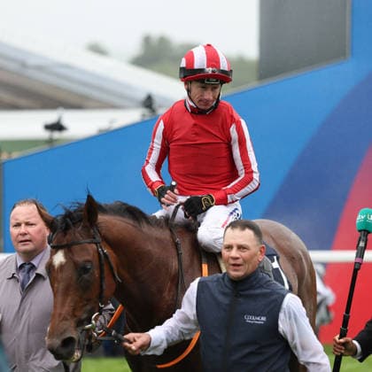 Bay City Roller (J. Oisin Murphy T. George Scott) wins the Coolmore Coronation Cup during The Derby Meeting at Epsom Racecourse, Epsom, UK on 6 June 2026. Copyright: xKenxSparksx 45050065
