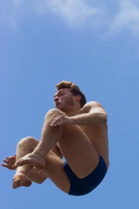 June 6, 2026, St Petersburg, Florida, USA: USAÃ¢â‚¬â ¢s JAMES LICHTENSTEIN won the menÃ¢â‚¬â ¢s Red Bull Cliff Diving World Series at the St. Pete Pier, pulling out an outstanding Armstand Back 4 Ã‚Â½ Somersaults Tuck from the 27m platform, completing four and a half rotations in under three seconds before nailing a powerful, clean entry. The 5.4 DD dive produced 140.40 points Ã¢â‚¬ the highest individual round score of the competition. Red Bull Cliff Diving World Series  - ZUMAd225 20260606_znp_d225_007 Copyright: xZoraidaxDiazx