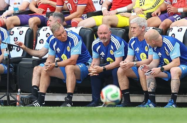 Steve Clarke head coach of Scotland looks on Bolivia v Scotland, International Friendly, Länderspiel, Nationalmannschaft Football, Sports Illustrated Stadium, New Jersey, USA - 06 Jun 2026New Jersey Sports Illustrated Stadium United States of America EDITORIAL USE ONLY No use with unauthorised audio, video, data, fixture lists, club league logos or live services. Online in-match use limited to 120 images, no video emulation. No use in betting, games or single club league player publications. Copyright: xMichaelxZemanek Shutterstockx 16912856bn