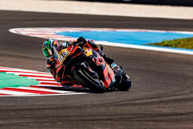 MotoGP of Hungary - Sprint & Qualifying Number 33 Red Bull KTM Factory Racing rider Brad Binder during qualifying at the 2026 Grand Prix of Hungary. Balatonfokajar, Balatonfokajar Hungary  Copyright: xStephenxBlackberryx originalFilename:blackberry-2026gran260606_npmnd.jpg