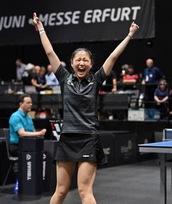 Die 16 Jahre alte Abwehrspielerin Lisa Wang vom 1. FC Saarbrücken-TT steht erstmals im DM-Halbfinale Die 16 Jahre alte Abwehrspielerin Lisa Wang vom 1. FC Saarbrücken-TT zieht überraschend erstmals in ein DM-Halbfinale der Damen ein - LOTTO Thüringen TT-Finals 2026 in Erfurt. Deutsche Meisterschaften der Damen und Herren am 6. Juni 2026 in der Messe Erfurt. Erfurt Messe Erfurt Thüringen Deutschland