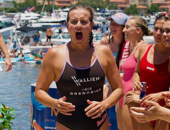 June 6, 2026, St Petersburg, Florida, USA: Surrounded by fellow competitors, six-time Red Bull Cliff Diving World Series champion RHIANNAN IFFLAND of Australia reacts after hearing the score on her final dive at the St. Pete Pier. IFFLAND delivered a masterful performance to secure a second-place finish behind American winner Kaylea Arnett at the series historic debut stop in Florida. St Petersburg USA - ZUMAd225 20260606_znp_d225_012 Copyright: xZoraidaxDiazx