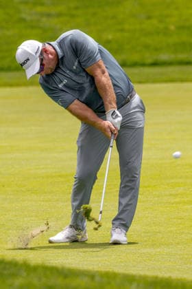 June 6, 2026, Dublin, Ohio, U.S: Ryan Fox hits from the fairway on the 4th hole during the third round of The Memorial Tournament at Muirfield Village Golf Club, Dublin, Ohio. PGA, Golf Herren Tour 2026 - The Memorial Tournament - Third Round  - ZUMAs304 20260606_zaf_s304_010 Copyright: xScottxStuartx