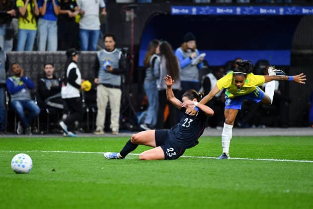 Alyssa Thompson of USA and Taina Maranhão of Brazil fight for possession, during a women’s football International Friendly, Länderspiel, Nationalmannschaft between Brazil and USA at Neo Química Arena, in São Paulo, Brazil  Copyright: xRobertoxCasimirox xSPPx Sportspressphoto_SPR162187