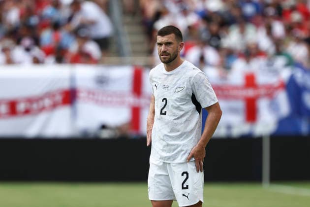 TAMPA, FL - JUNE 06: New Zealand defender Tim Payne (2) waits for a goal kick in the first half during the friendly soccer match between England and New Zealand on Saturday, June 6, 2026 at Raymond James Stadium in Tampa, FL (Photo by Peter Joneleit Icon Sportswire) SOCCER: JUN 06 England vs New Zealand EDITORIAL USE ONLY Icon260606023