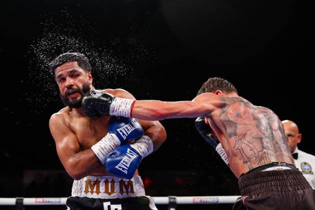 Sheffield Fight Week Josh Padley (black & pink shorts) in action against Aqib Fiaz during the EBU European Super Featherweight Title during at Utilita Arena Sheffield, Sheffield 06 06 2026 UK Newspapers OUT Copyright: xMaxxTomlinsonx FIL-23539-0005