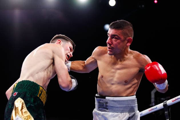 Sheffield Fight Week Ed Hardy (black shorts) competes against Jesus Carrasco during their Featherweight Contest at Utilita Arena Sheffield, Sheffield 06 06 2026 UK Newspapers OUT Copyright: xMaxxTomlinsonx FIL-23539-0023