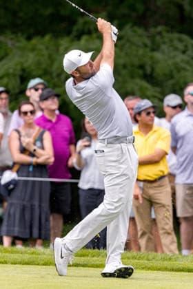 June 6, 2026, Dublin, Ohio, U.S: Scottie Scheffler in action during the third round of The Memorial Tournament at Muirfield Village Golf Club, Dublin, Ohio. Dublin U.S - ZUMAs304 20260606_zaf_s304_035 Copyright: xScottxStuartx