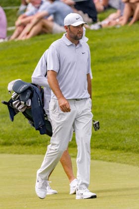 June 6, 2026, Dublin, Ohio, U.S: the third round of The Memorial Tournament at Muirfield Village Golf Club, Dublin, Ohio. PGA, Golf Herren Tour 2026 - The Memorial Tournament - Third Round  - ZUMAs304 20260606_zaf_s304_090 Copyright: xScottxStuartx
