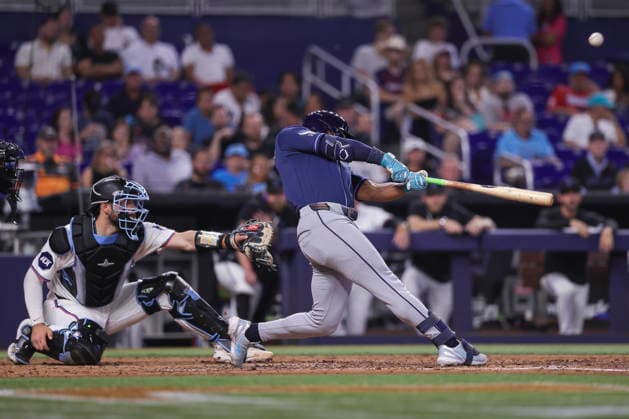 MLB, Baseball Herren, USA - Miami Marlins vs Tampa Bay Rays Tampa Bay Rays Second Baseman Richie Palacios (R) in action during the Major League Baseball (MLB) game between the Miami Marlins and the Tampa Bay Rays in Miami, Florida, USA, 06 June 2026. MIAMI FLORIDA United States  Copyright: xCRISTOBALxHERRERA-ULASHKEVICHx