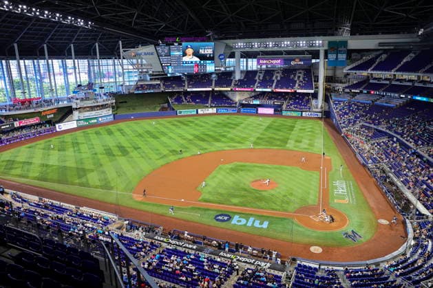 MLB, Baseball Herren, USA - Miami Marlins vs Tampa Bay Rays Players in action during the Major League Baseball (MLB) game between the Miami Marlins and the Tampa Bay Rays in Miami, Florida, USA, 06 June 2026. MIAMI FLORIDA United States  Copyright: xCRISTOBALxHERRERA-ULASHKEVICHx