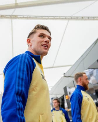260606 Viktor Gyökeres of the Swedish national football team arrives at Dallas Fort Worth International Airport during day -5 ahead of the FIFA World Cup, WM, Weltmeisterschaft, Fussball 2026 on June 6, 2026 in Dallas. Photo: Petter Arvidson BILDBYRAN kod PA PA1220 fotboll football soccer fotball vm fotbolls-vm fotball-vm fotbolls-vm 2026 fifa world cup 2026 resa travel sverige sweden sverige a day -5 bbeng ankomst arrival Copyright: PETTERxARVIDSON BB260606PA082