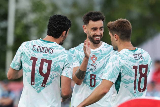 Friendly match Portugal - Chile, at Estadio Nacional do Jamor city of Oeiras - Portugal, June 6, 2026, Oeiras, Portugal. Portugal celebrates scoring to make it 2-0 , Goncalo Guedes (Portugal ,19) , Bruno Fernandes (Portugal ,8) , Pedro Neto (Portugal ,18) Copyright: HMBxMedia FernandoxSoares