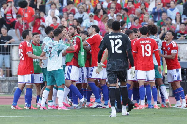 Friendly match Portugal - Chile, at Estadio Nacional do Jamor city of Oeiras - Portugal, June 6, 2026, Oeiras, Portugal. The games are discussing after a lazy Copyright: HMBxMedia FernandoxSoares