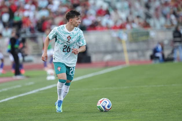 Friendly match Portugal - Chile, at Estadio Nacional do Jamor city of Oeiras - Portugal, June 6, 2026, Oeiras, Portugal. Francisco Conceicao (Portugal ,26) on the ball, cutout, single image, full body, action, game scene Copyright: HMBxMedia FernandoxSoares